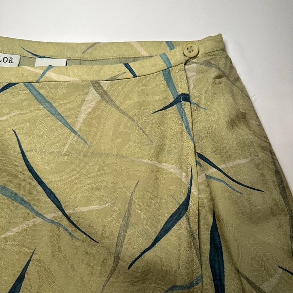 Ann Taylor 100% Silk Wrap MIDI Skirt Size 6 - Picture 8 of 9